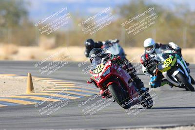 media/Jan-10-2025-CVMA Friday Practice (Fri) [[489e0da257]]/Group 4 and Trackday/Session 5 (Turn 7)/